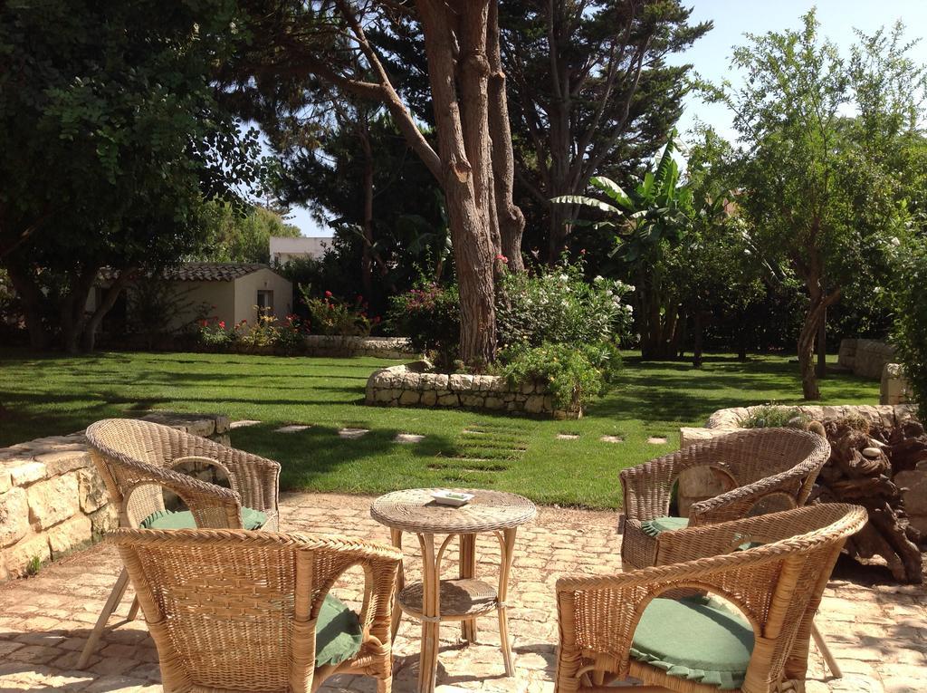 Il Giardino Dei Carrubi Βίλα Donnalucata  Εξωτερικό φωτογραφία